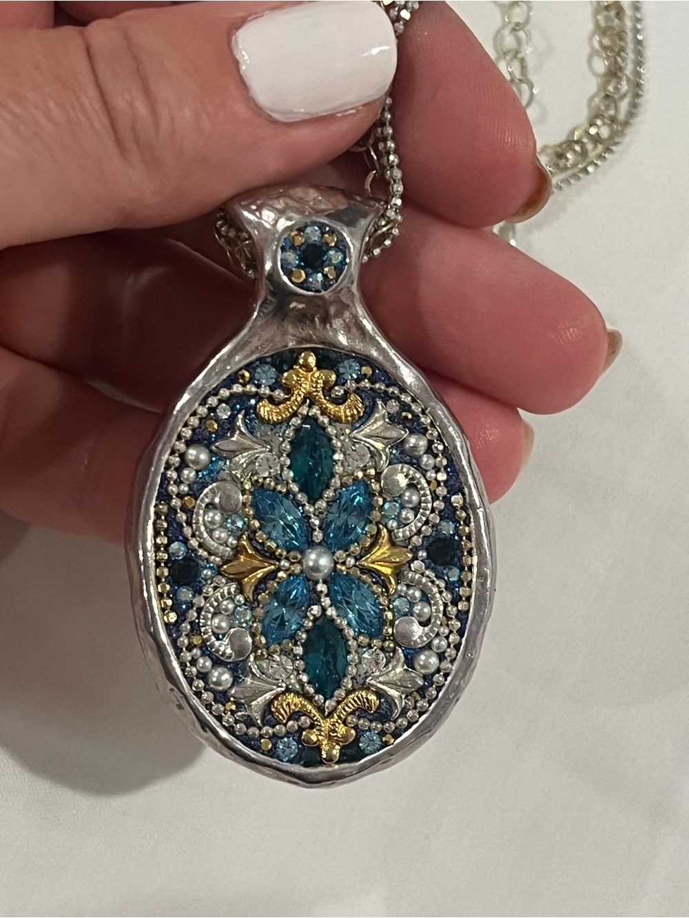 Necklace - Jewelry